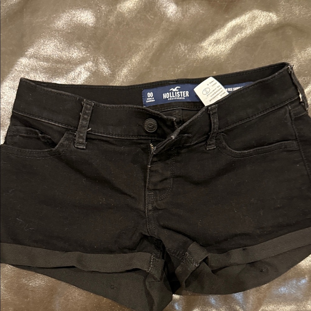 Hollister Women's Black Jean Shorts